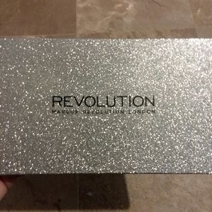 Revolution After Party eyeshadow palette